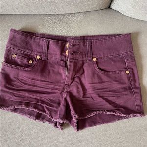 Refuge shorts size 4